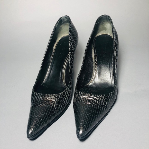 Authentic Helmet Lang Silver snake Pointed Pumps - Picture 7 of 7